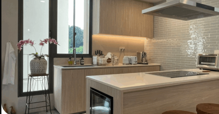 Commercial Interior Design in Singapore: Creating Productive, Aesthetic Workspaces