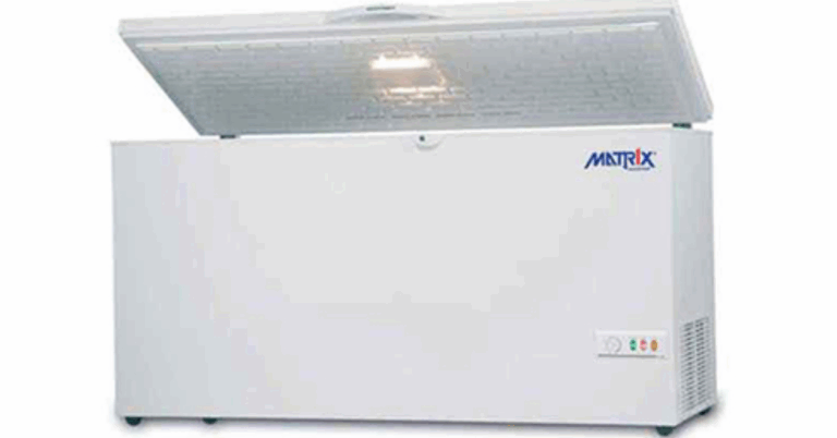 Choosing the Right Freezing Solution: The 258 L Marine Chest Freezer (60 Hz) for Marine & Coastal Environments